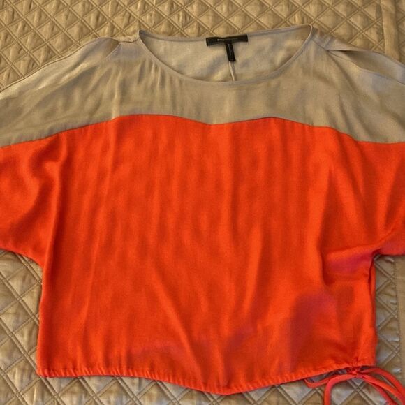 BCBG Max Azria Cold Shoulder Suzie Silky Blouse. Size XS. - Picture 2 of 8